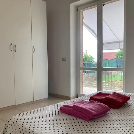 Immersa Tra Le Colline, Appartamento, Vicinissima Al Mare E Con Nuova Piscina * סניגליה