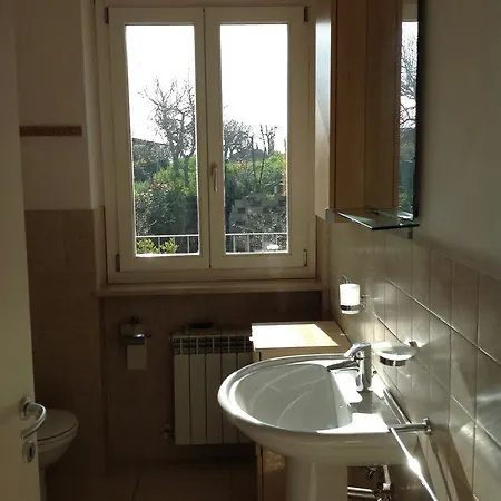 Apartment Immersa Tra Le Colline, Vicinissima Al Mare E Con Nuova Piscina Senigallia